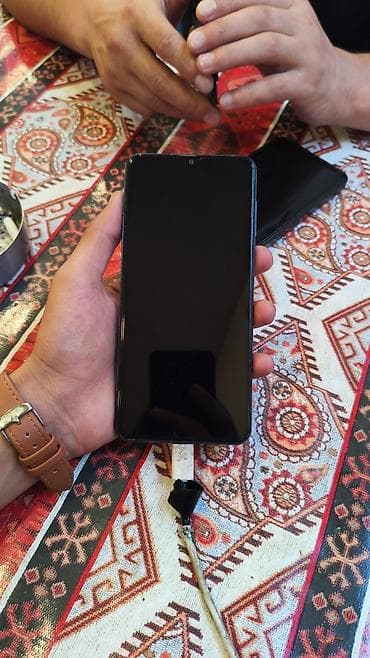 iphone 5 gence: Samsung Galaxy A12, 32 GB, rəng - Mavi, Barmaq izi — 1