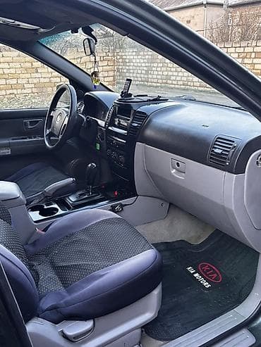 kiçik maşınlar: Kia Sorento: 2.5 l | 2003 il Ofrouder/SUV — 8