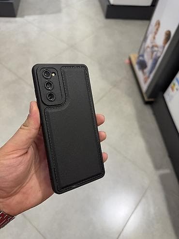 ucuz islenmis telefonlar: Samsung Galaxy S20, rəng - Qara — 5