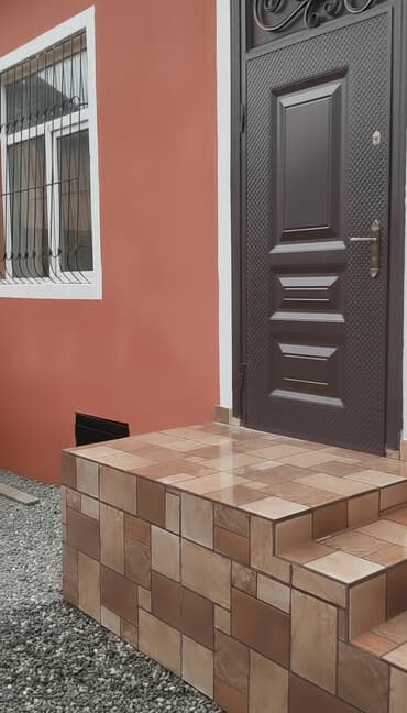 аренда дачи посуточно в баку: Баку, Поселок Сураханы, 110 м², 3 комнаты, Без бассейна, Газ, Электричество, Водопровод — 1