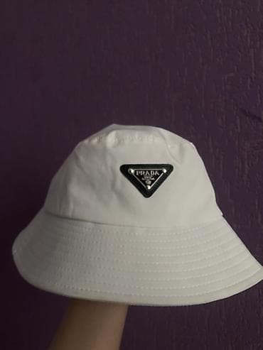 Prada ağ bucket şlyapa - Rəng: qar ağ - Dizayn: klassik bucket