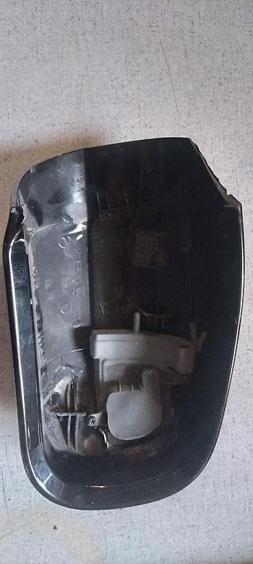 Trubalar, patruboklar: Sağ, Mercedes-Benz 210, 2001 il, Almaniya, Ünvandan götürmə — 4