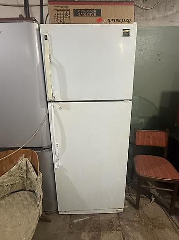 İşlənmiş 2 qapılı Samsung Soyuducu Satılır, rəng - Ağ, Dolab içi
