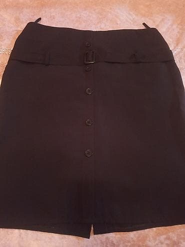 Qadın ətəyi – klassik qara - Model: düz kəsim, mini/orta qısalıqda -