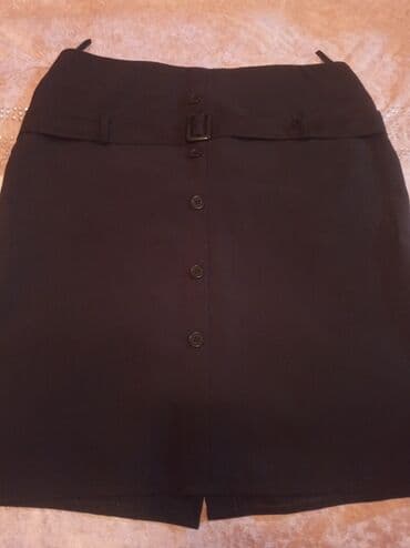 mini yubkalar: Qadın ətəyi – klassik qara - Model: düz kəsim, mini/orta qısalıqda - — 1