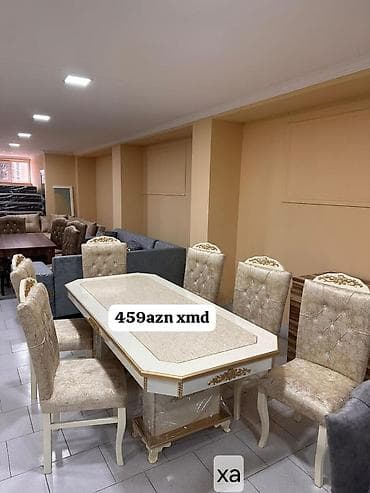Qonaq otağı və yemək sahəsi üçün nəzərdə tutulmuş klassik üslublu lalafo.az -da Qonaq otağı və yemək sahəsi üçün nəzərdə tutulmuş klassik üslublu