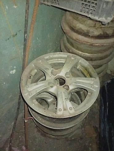 Belə bir diskilər var məndə R13 lükdü lakin 3 ədəddi bir tayı — 2