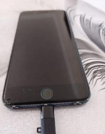 iphone plus: IPhone 8 Plus, 64 GB, Barmaq izi — 3
