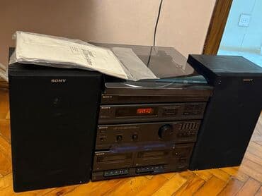 Changan: Sony brendinin musiqi sistemi. Bu sistemə qara rəngli iki dinamik və — 2