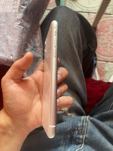 Apple iPhone: IPhone 11, 128 GB, Ağ, Face ID — 3