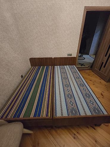 DilCarpayi satilir 1 ədədi 80 azn Təp təzədi lər. Unvan Xırdalan