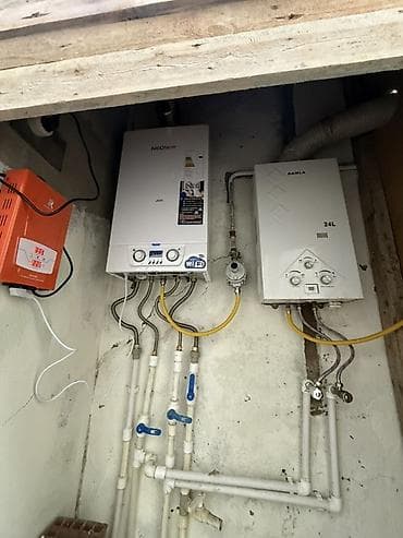 qazaxda ev: Şəhər daxili dar küçədə yerləşən həyət evi. Xüsusiyyətlər: - — 6