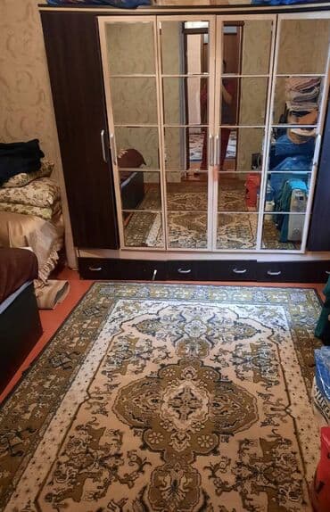 makler gence: 3 otaqlı, 70 kv. m, Orta təmir — 6