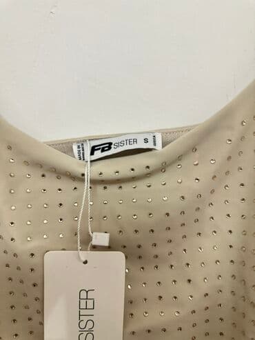 ştapel fasonlar 2024 instagram: FB Sister brendinin qadın topu - Model: nazik qayışlı, qısa crop top — 2