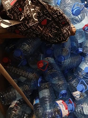 turşu: Toplu plastik bidonlar (təxminən 5–10 litr arası) – qapaqlı və daşıma — 2