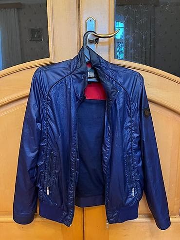 kişi geyimler: Sabri Özel kişi küləkliki – lacivərt rəng M razmer - Model: yüngül — 2