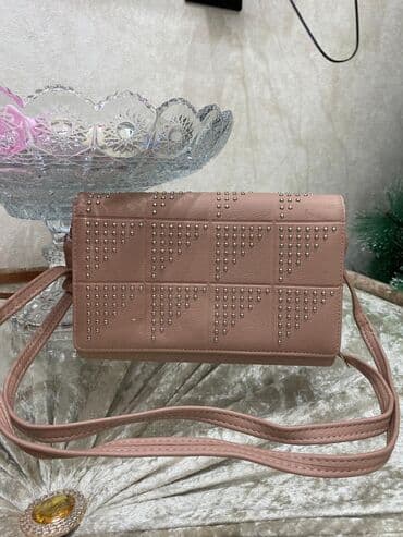 qaşlı canta: Çiyin çantası — 1