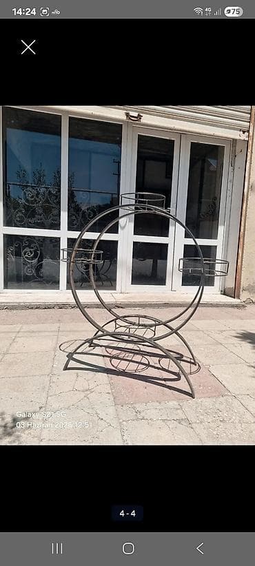 nergiz gulleri: Metall güllük/bitki stendi - Material: möhkəm metal konstruksiya - — 4