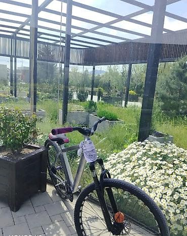 трехколесный велосипед: Dirt/Street üslubunda yığılmış velosiped. Xüsusiyyətlər: - — 3
