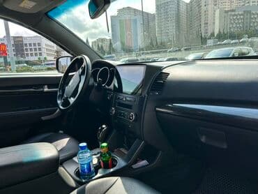 turbo az hyundai i30 dizel: Kia Sorento: 2 l | 2011 il Ofrouder/SUV — 19