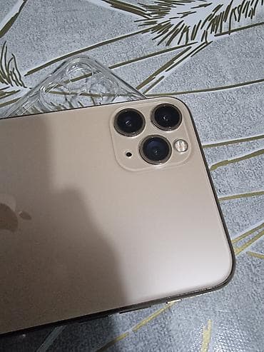 macbook pro m4 pro: IPhone 11 Pro Max, 64 GB, Qızılı — 4