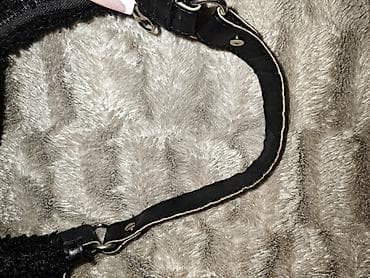 Çantalar: İkisii birlikdə 12 azn tək tək 7azn 15 azn alinib her biri, bir müddət — 4