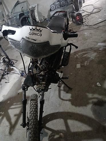 motosiklet geyimleri: MONDIAL skuter - Korpus: Qara plastik örtüklər, sol-sağ panel və ön — 1