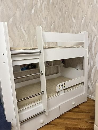 şekille: Oğlan və qız üçün, Çarpayı, Matras ilə, Siyirməli — 1