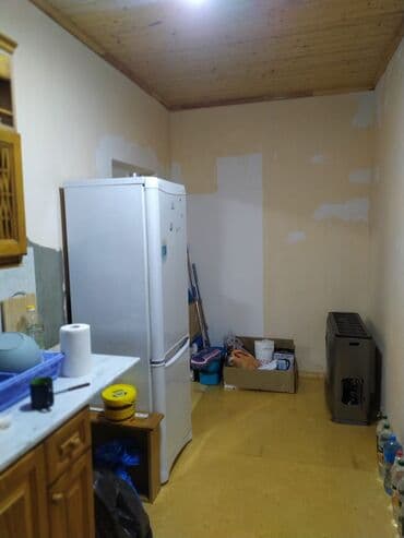 neftcilerde 2 otaqli kiraye evler: 35 kv. m, 3 otaqlı, Su — 5