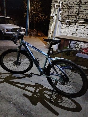 Crosser dağ velosipedi - Rəng: açıq mavi - Çərçivə: alüminium — 2