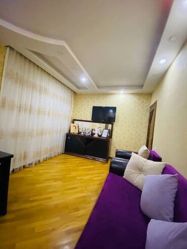 nermin mtk: Bakı, Bakıxanov qəs., 2 otaqlı, Köhnə tikili, 70 kv. m — 2