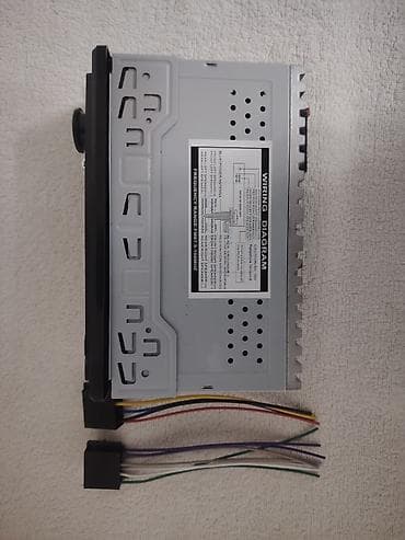 maşın kalonkalari: Maqnitol, AUX — 2