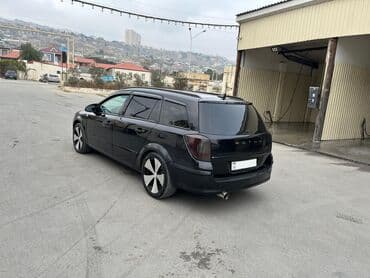 Opel Astra: 1.4 l | 2007 il 268000 km Universal