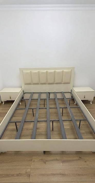 plastik dolabı: Yataq mebeli 590 manat Catdirilma qurasdirilma odenisle.Olcu dolab E — 6