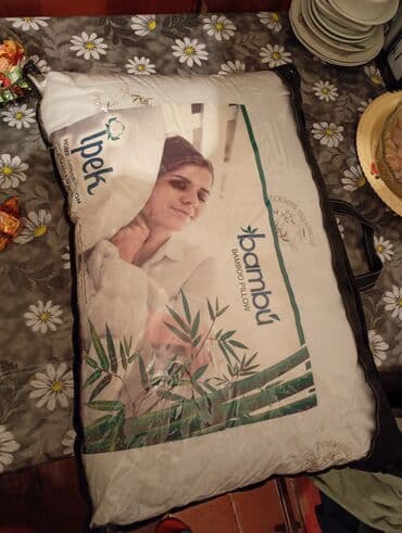 Bitkilər üçün dibçəklər: Yuxu üçün Sadə Bambuk Yastıq — 1