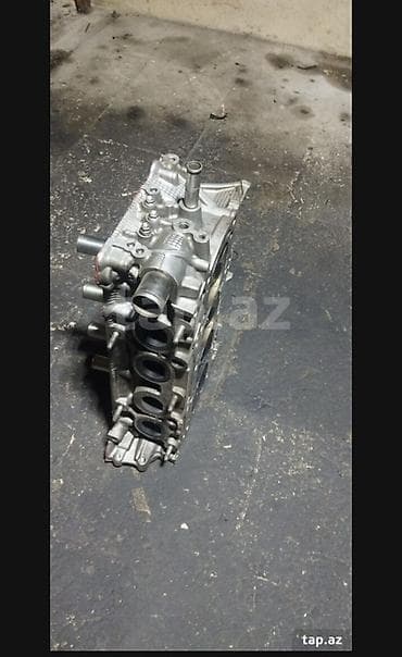 muhərrik başlığı: Toyota Camr, 2.5 l, Benzin, 2012 il, İşlənmiş — 3