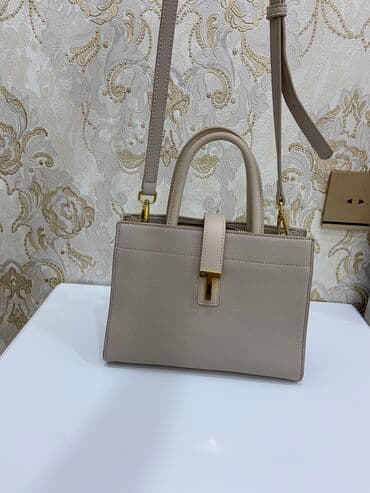 don şəkilləri çəkmək: Çanta satılır,baha alınıb — 1