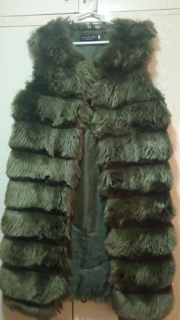 qisa qol koynekler: Jiletlər — 1