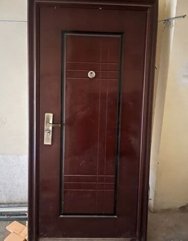 qapı setkaları: Dəmir giriş qapısı - Material: möhkəm metal konstruksiya, çərçivəli — 1