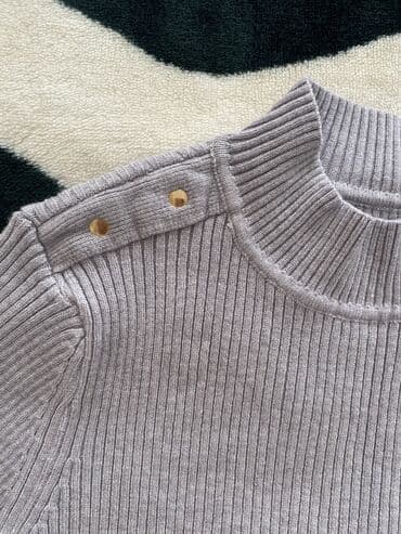 cemper koftalar jiletkalar: Yarim bogaz kofta tezedir hec geyilmeyib. Birkasi da ustundedir — 2