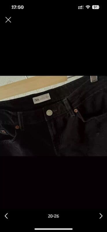 zeynep bastik baku: Zara Qara rəngli, yırtıq detallı cins şalvar. Dizlərdə və digər — 8