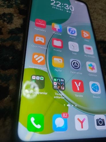 samsung a51 satilir: Huawei nova 11i, 128 GB, rəng - Qara, Düyməli, Barmaq izi, Face ID — 3