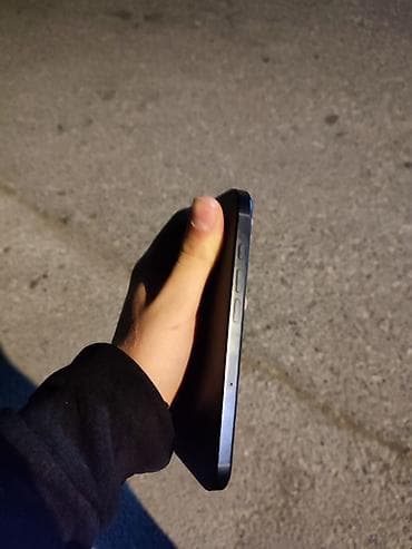iphone 16 pro qiyməti: IPhone 16 Pro, 128 GB, Qara, Face ID — 4