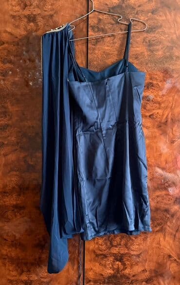 женские платья комбинация: Bu geyim qadınlar üçün nəzərdə tutulmuş müxtəlif üslublu iki paltardan — 9