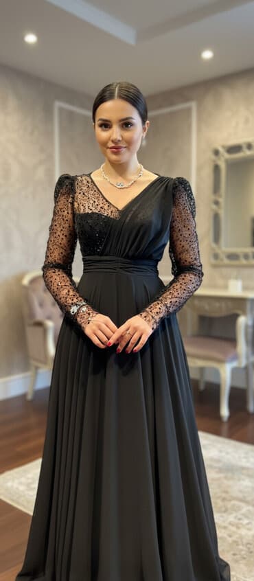 Cinslər: Ziyafət geyimlərinin satışı her rengde var. Qiymetler ferqlidi. 15 azn — 1