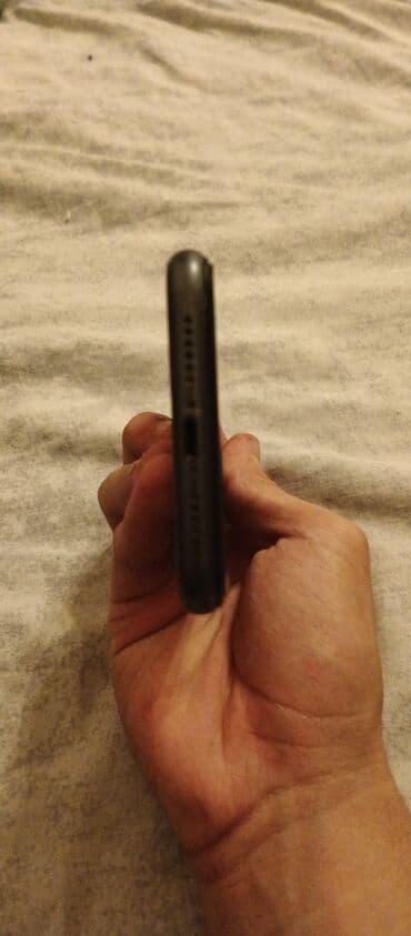 lazne kamere: IPhone 11, 64 GB, Qara, Face ID — 3