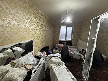 agsuda satilan evler: Bakı, 8-ci mikrorayon, 2 otaqlı, Köhnə tikili, m. Azadlıq Prospekti, 46 kv. m — 9