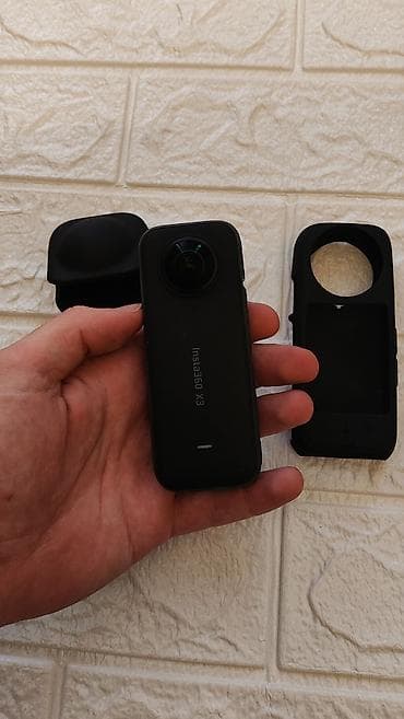 İdeal vəziyyətdə! Komplektasiya: • Insta360 X3 360° action kamera • — 1