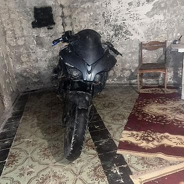 sud cəni: Bajaj - Rs200, 200 sm3, 2021 il — 6