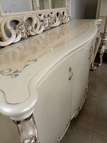 fırlanan stollar: Yeni, Masa və oturacaqlar, TV stend, Komod, Kredit yoxdur, Türkiyə — 5